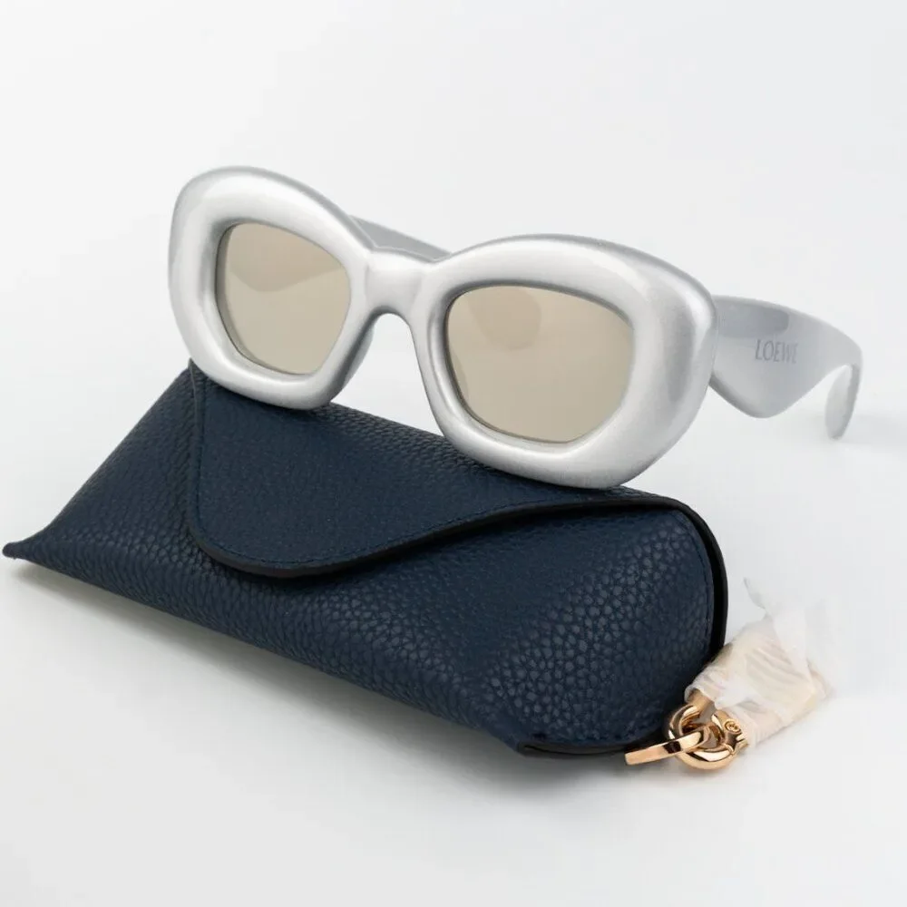 Loewe Sunglasses LW40117I 20C Metallized Silver Grey Smoke Mirror Cat Eye NEW
